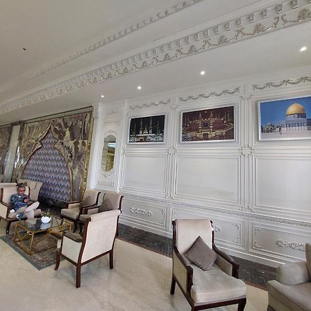 Grand Qin Hotel Banjarbaru Luaran gambar