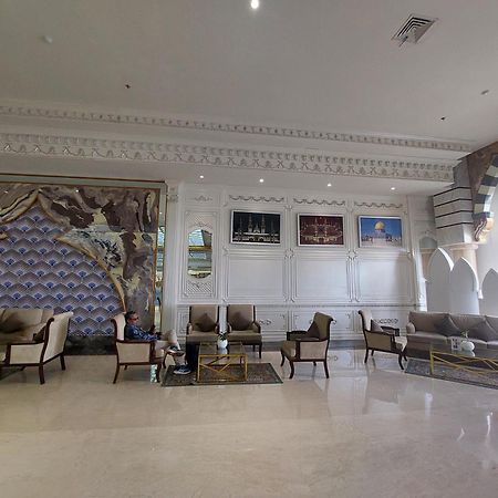 Grand Qin Hotel Banjarbaru Luaran gambar