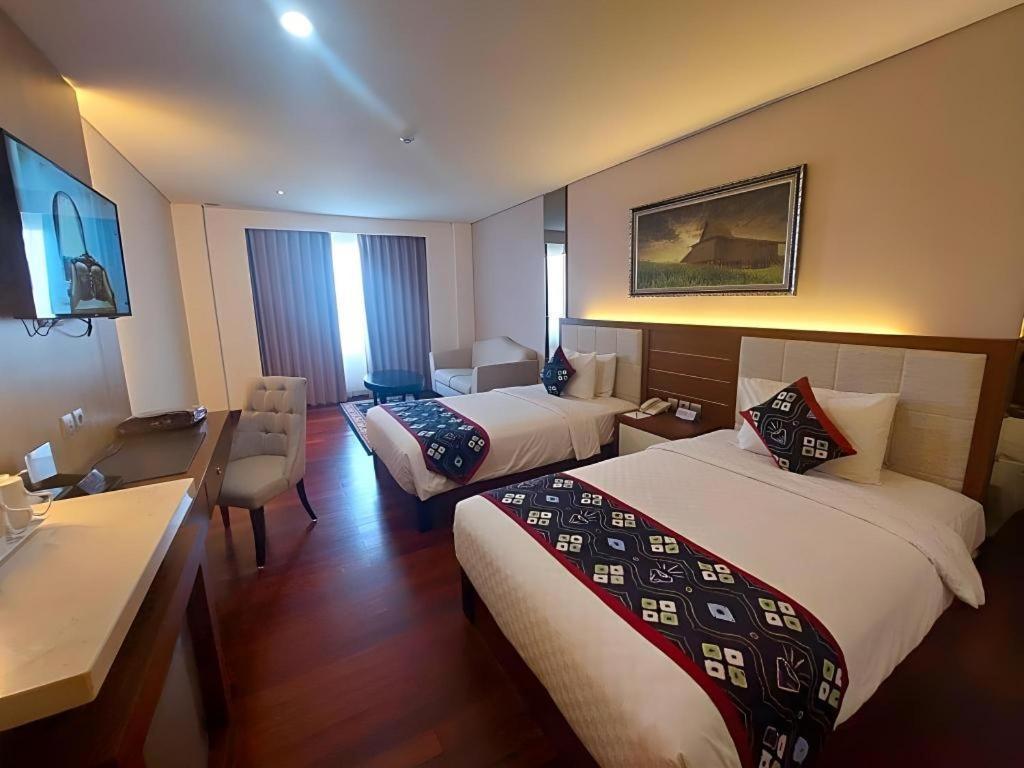 Grand Qin Hotel Banjarbaru Luaran gambar
