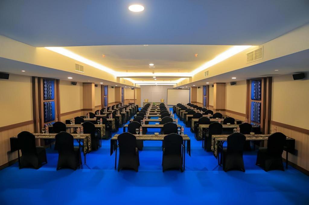Grand Qin Hotel Banjarbaru Luaran gambar
