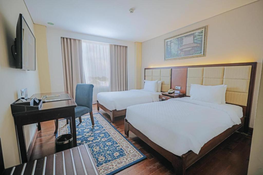 Grand Qin Hotel Banjarbaru Luaran gambar