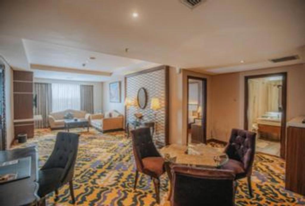 Grand Qin Hotel Banjarbaru Luaran gambar